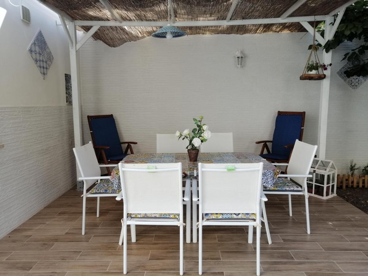 Casa Vacanze Nonna Lina - トラーパニ エクステリア 写真